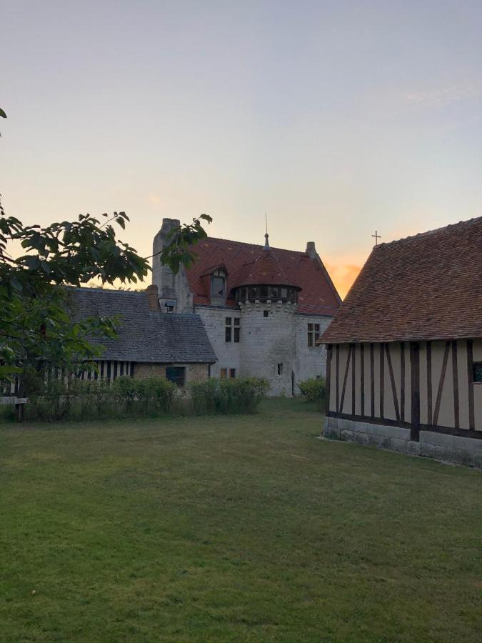 Villa Manoir De L'Aumonerie Saint-Martin-de-Boscherville Exterior foto