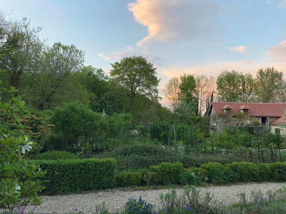Villa Manoir De L'Aumonerie Saint-Martin-de-Boscherville Exterior foto