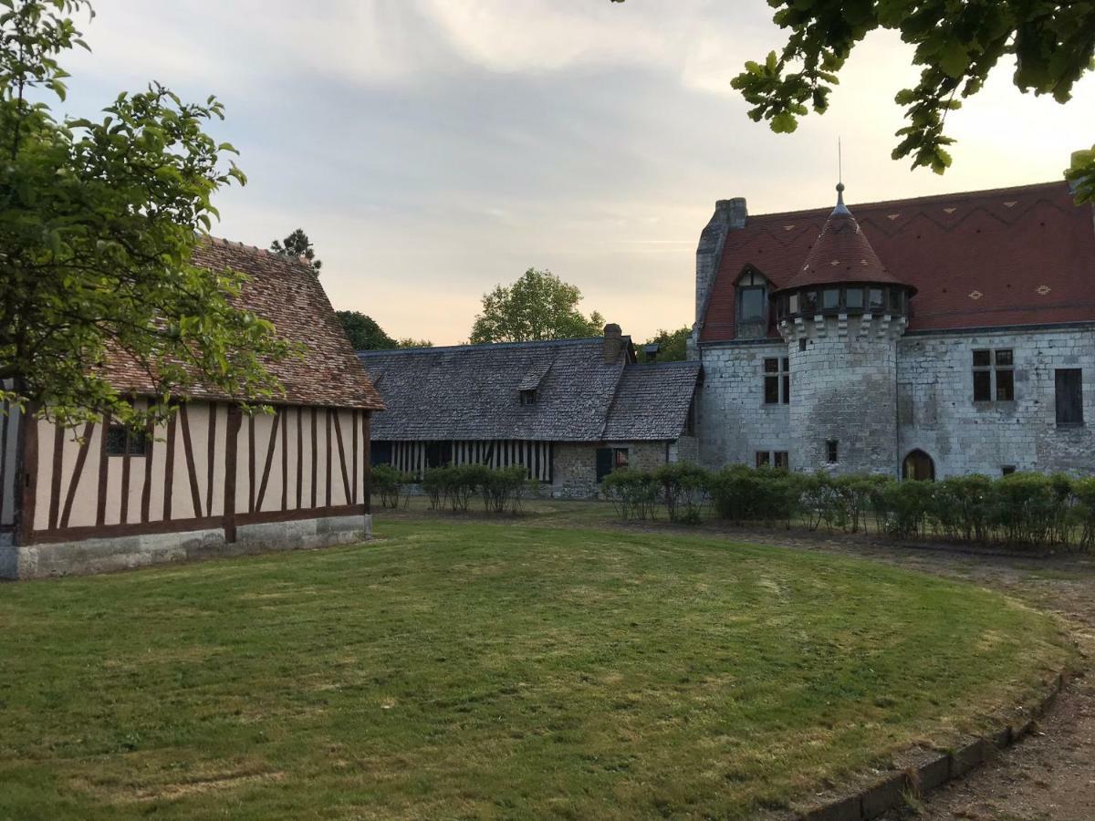Villa Manoir De L'Aumonerie Saint-Martin-de-Boscherville Exterior foto